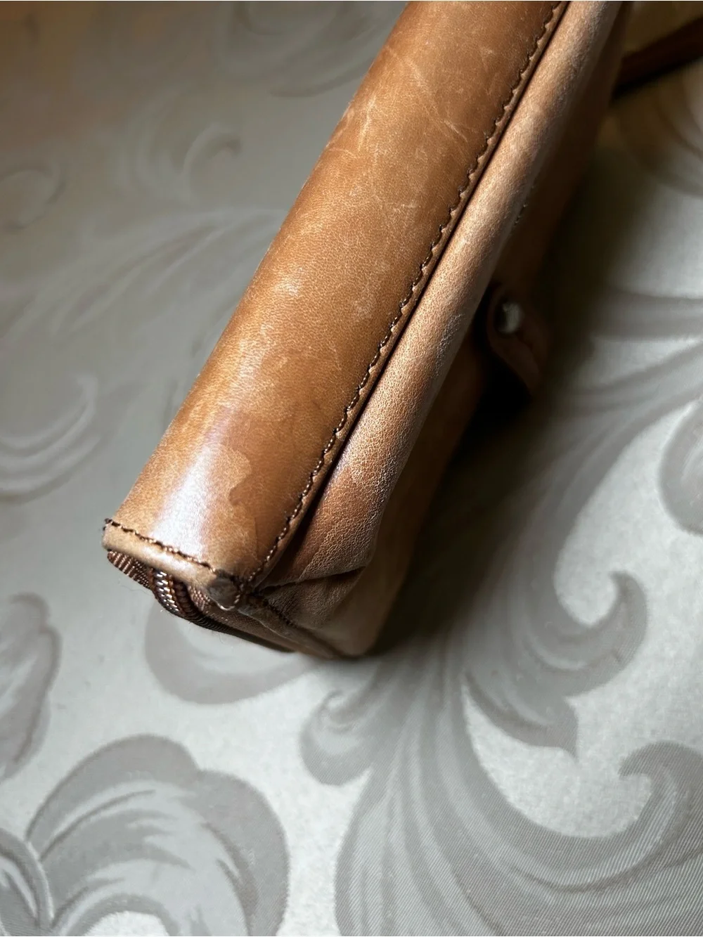 The Sak Smartphone Wristlet Wallet Iris Tobacco Brown Flower Embossed